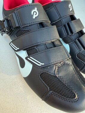 Peloton Cycling Shoes Black Red Size 43 with LOOK Delta Cleats